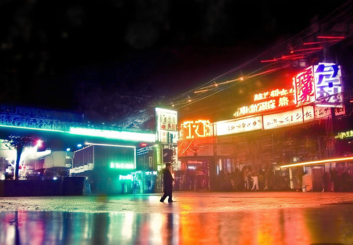 亚历山大·伊萨克亿元身价遭质疑，利物浦前锋欧冠表现低迷引关注